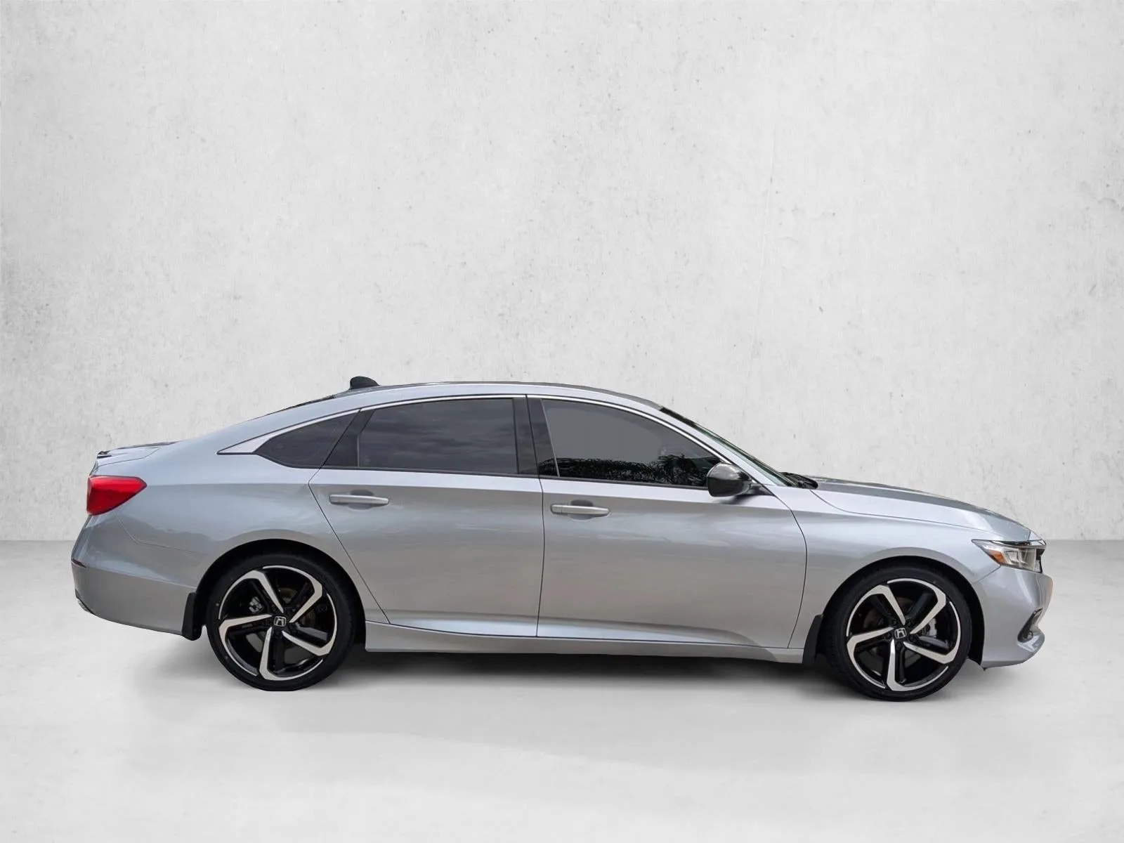 2021 Honda Accord Sedan Sport SE 1.5T CVT photo 4