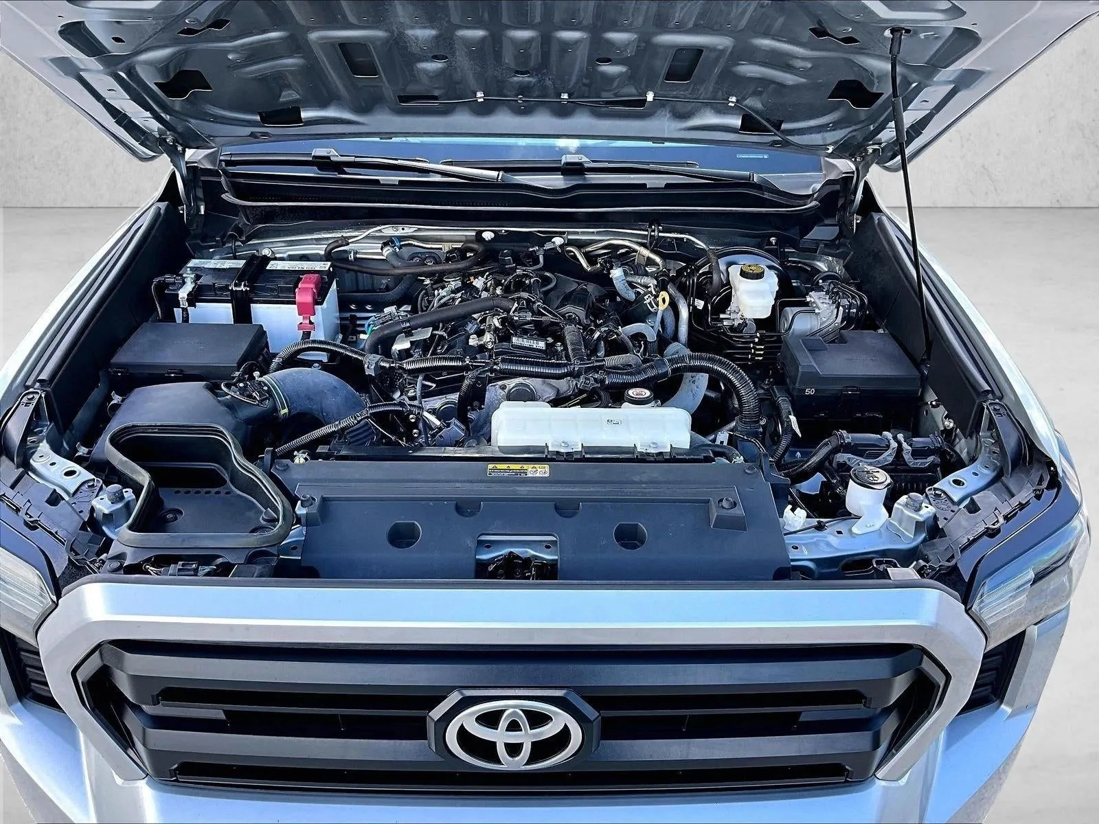 2024 Toyota Tacoma SR5 photo 11