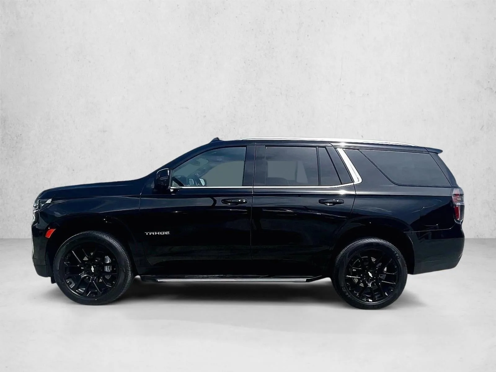 2023 Chevrolet Tahoe LT photo 6