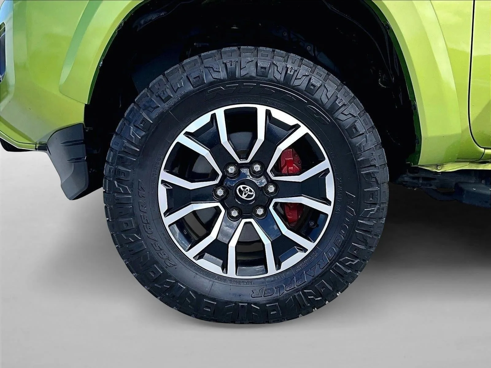 2023 Toyota Tacoma TRD Sport photo 10