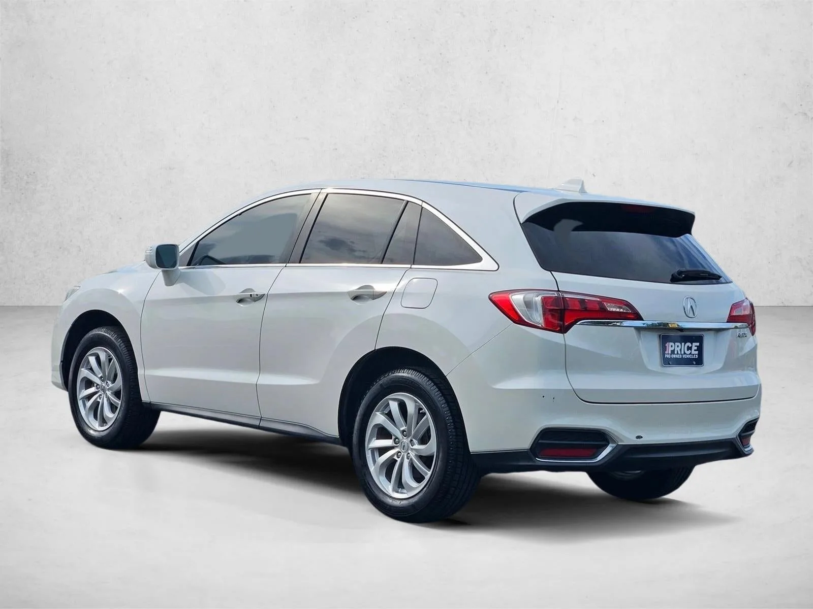 2016 Acura RDX FWD with Technology Package photo 8