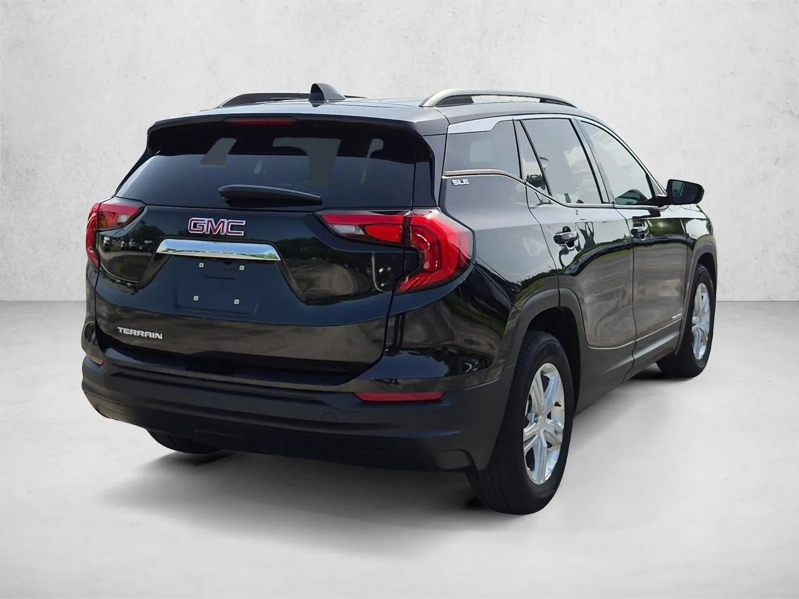 2020 GMC Terrain FWD SLE photo 5