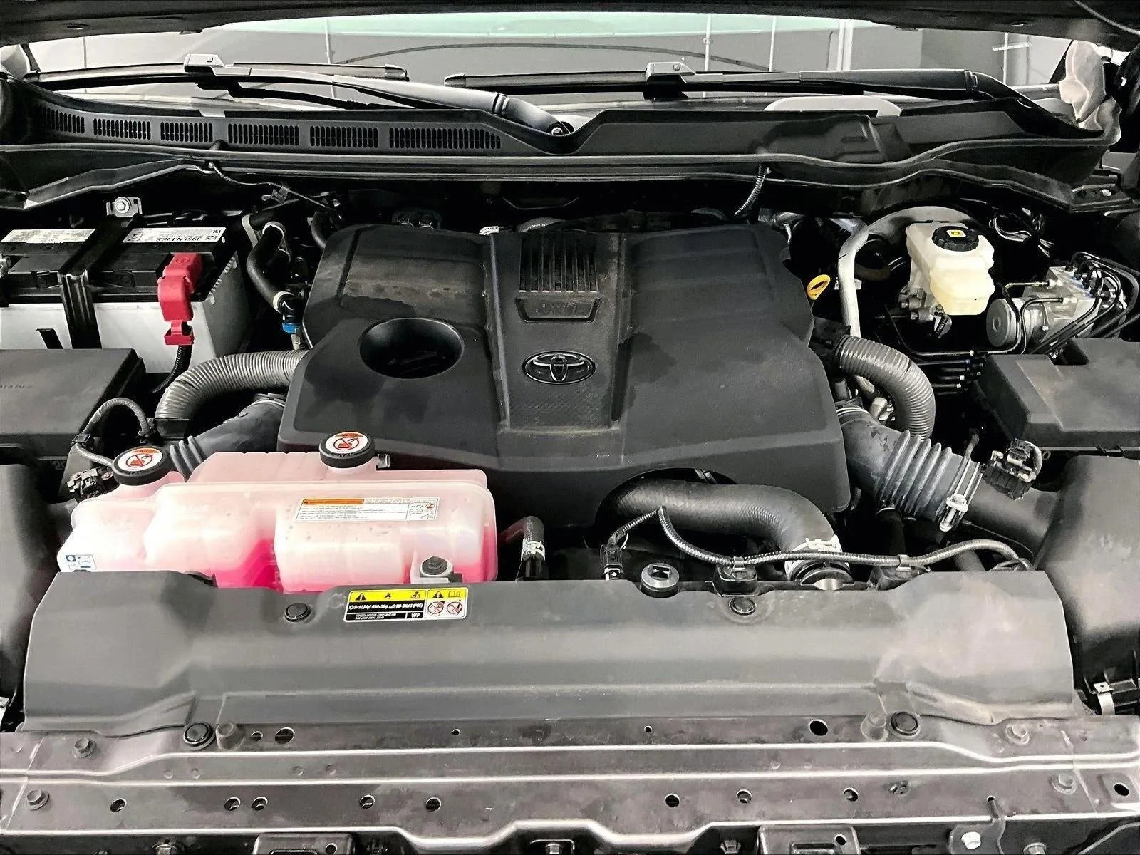 2024 Toyota Tundra SR photo 11