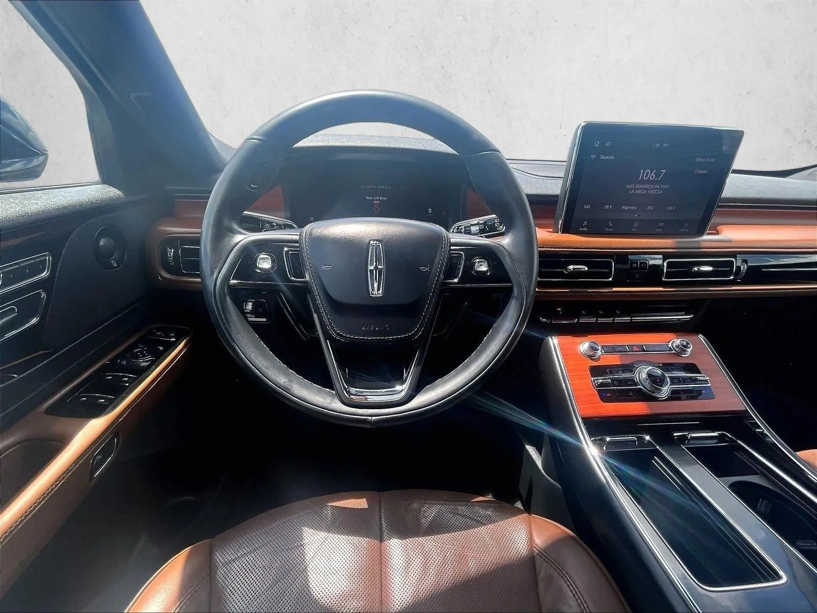 2023 Lincoln Aviator Reserve photo 7