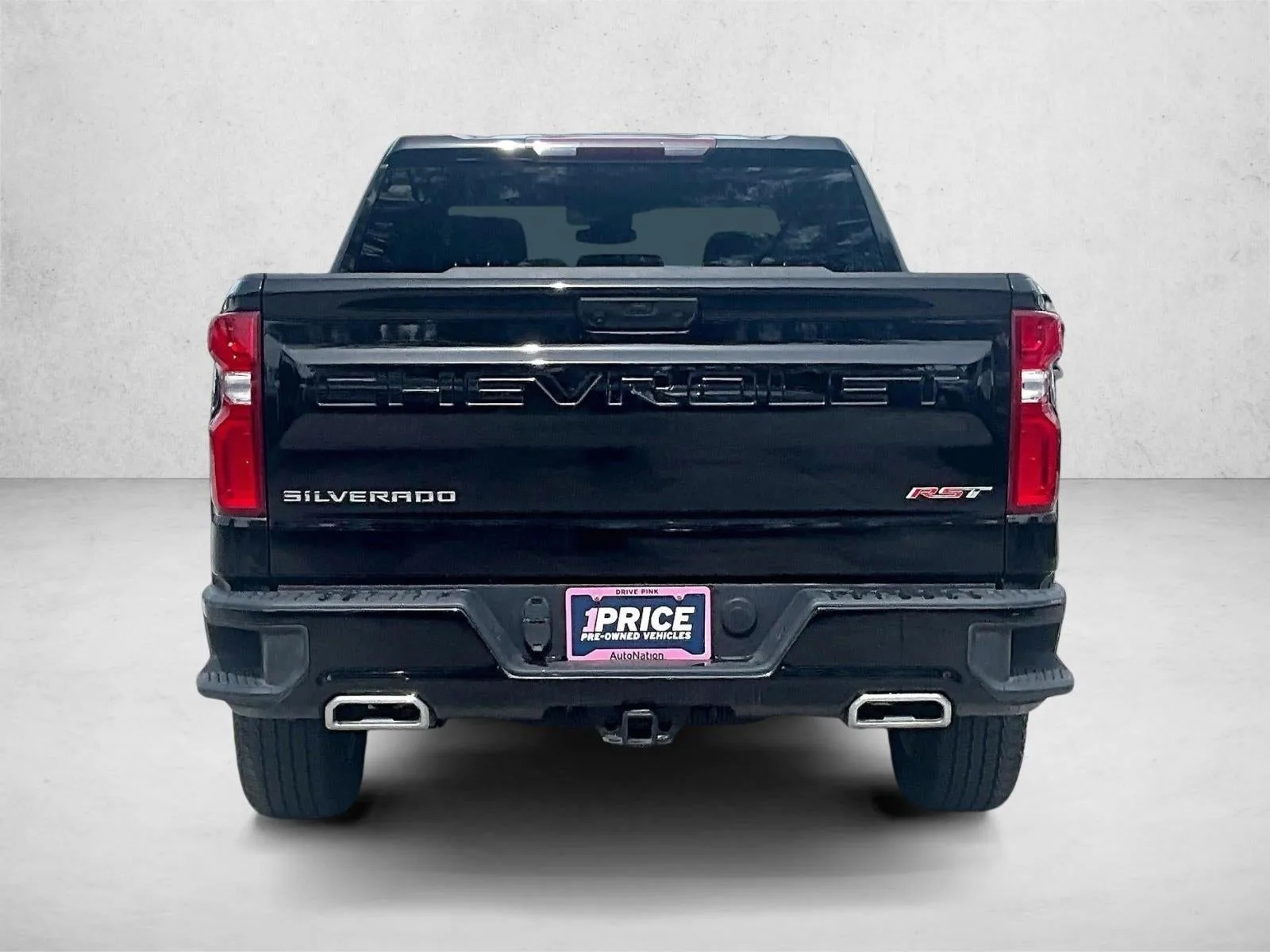 2023 Chevrolet Silverado 1500 RST photo 4