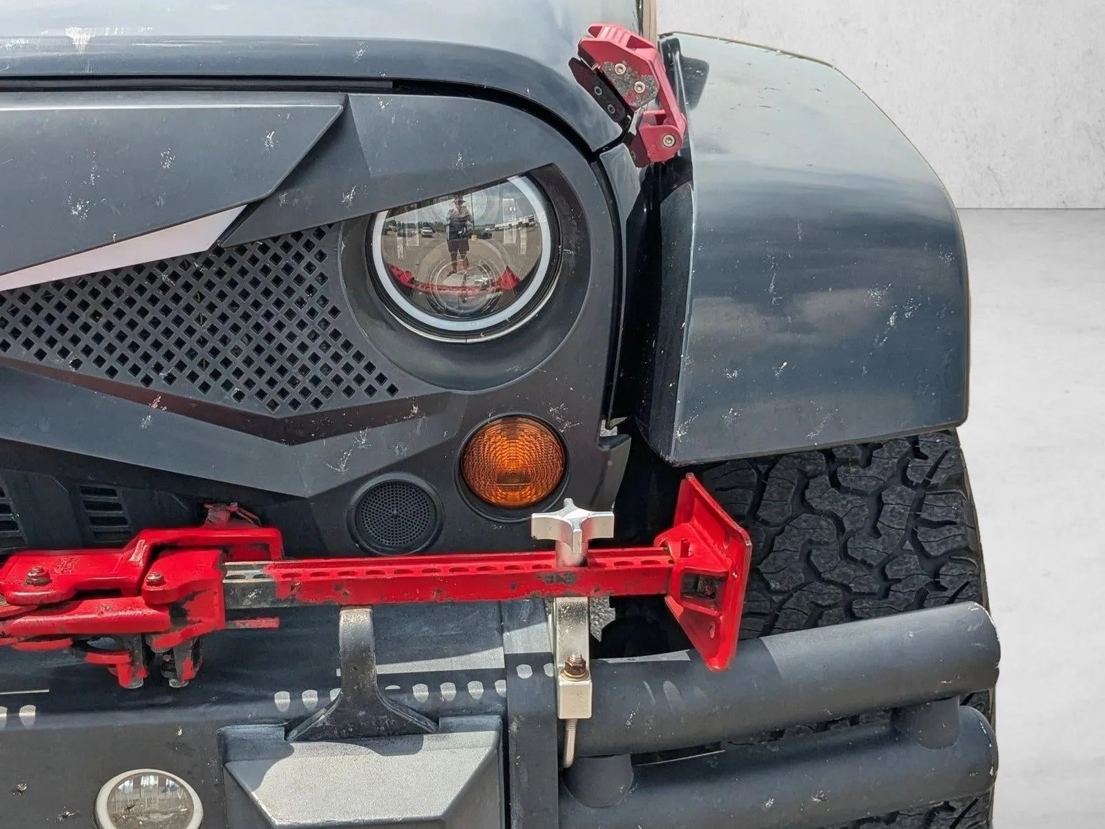 2013 Jeep Wrangler Unlimited Sahara photo 9