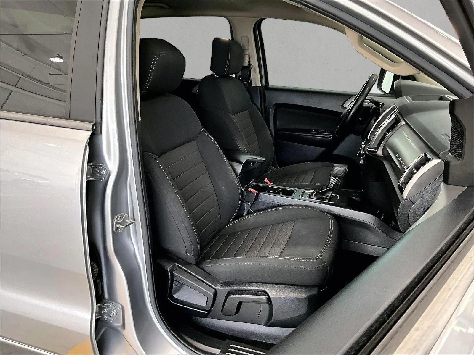2020 Ford Ranger XLT photo 9
