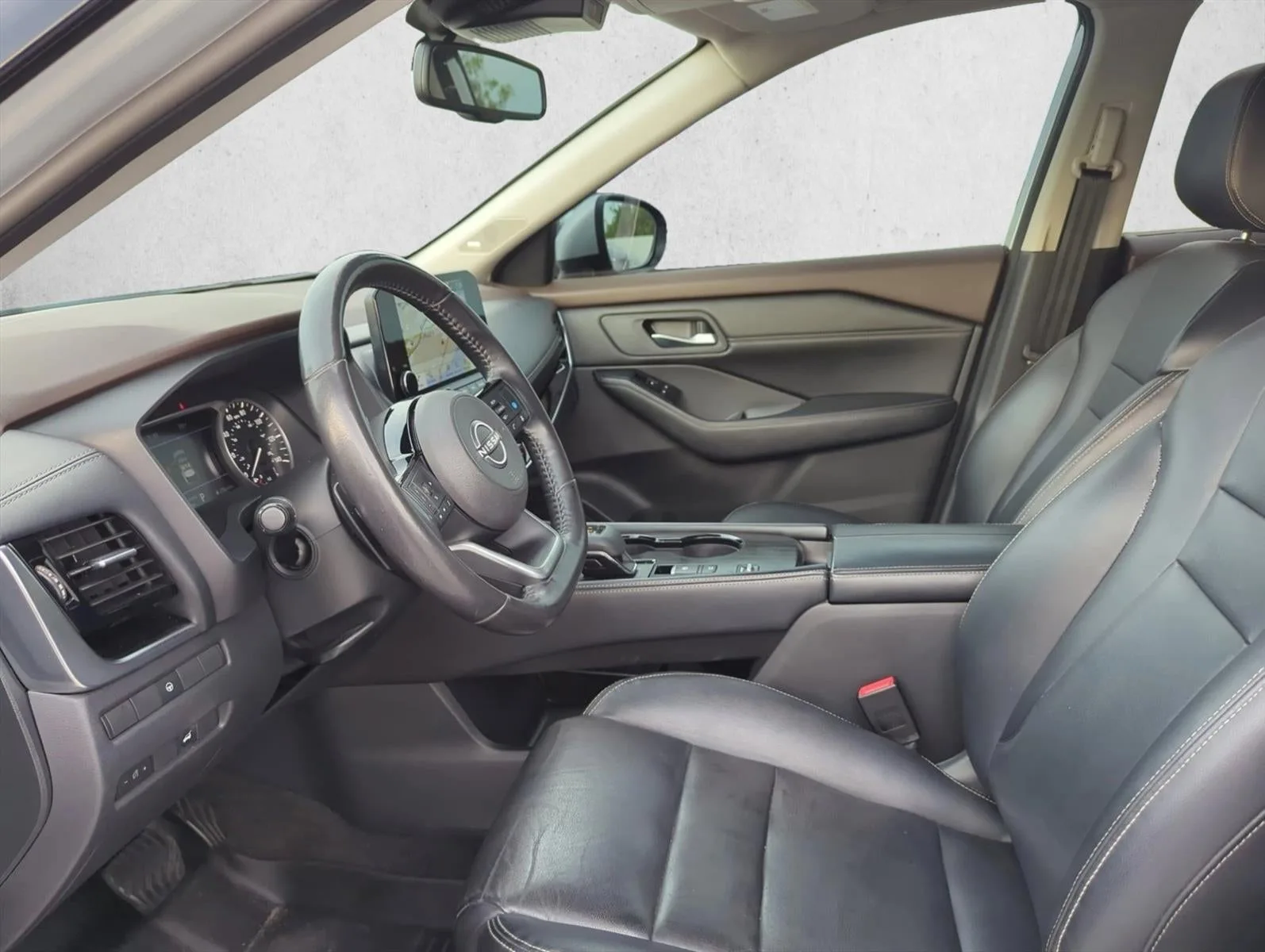 2023 Nissan Rogue FWD SL *Ltd Avail* photo 11