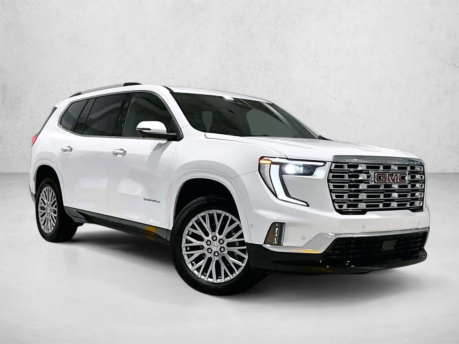 2025 GMC Acadia Denali photo 12