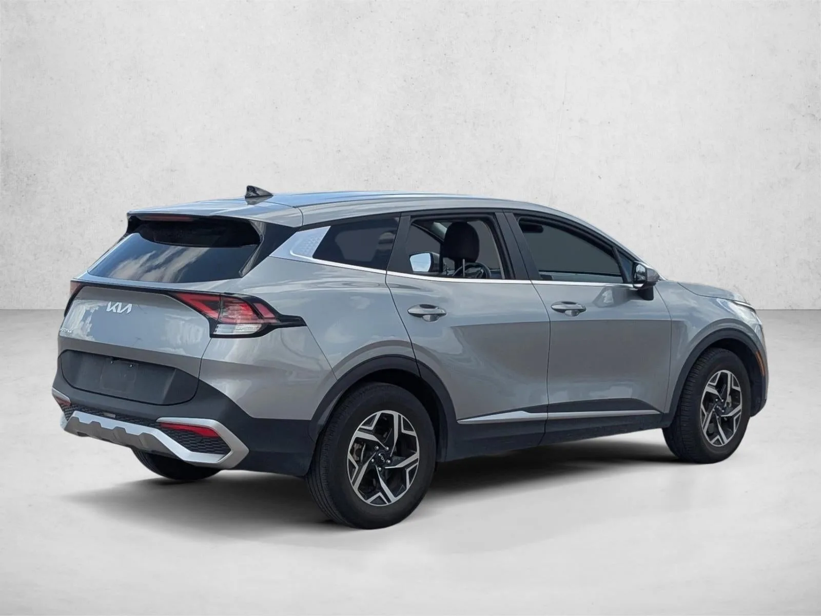 2024 Kia Sportage LX photo 5
