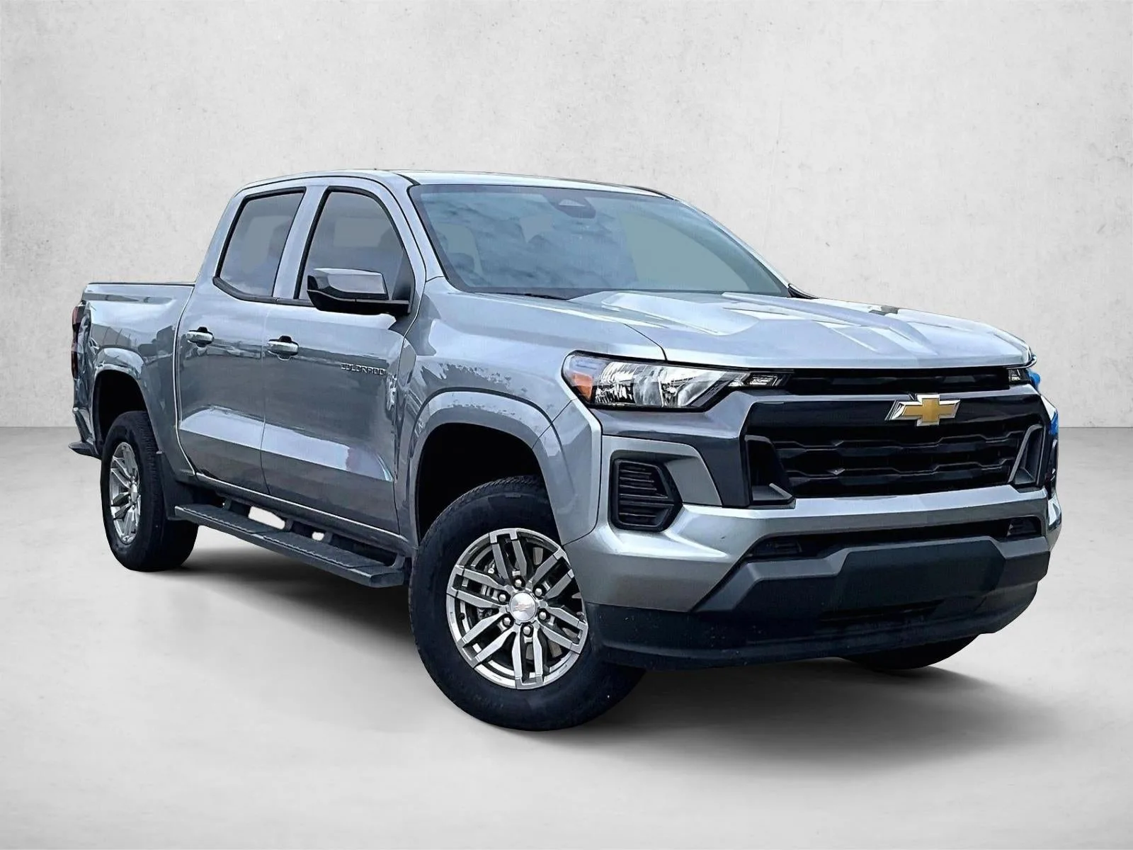 2025 Chevrolet Colorado WT/LT photo 12