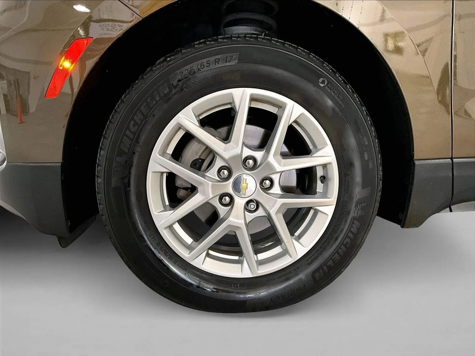 2024 Chevrolet Equinox LT photo 10