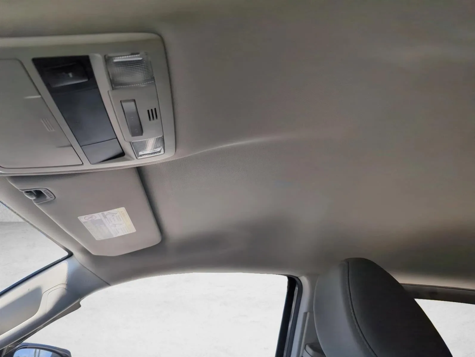 2019 Toyota Tacoma 2WD 2WD SR5 Double Cab 5' Bed V6 AT (GS) photo 12