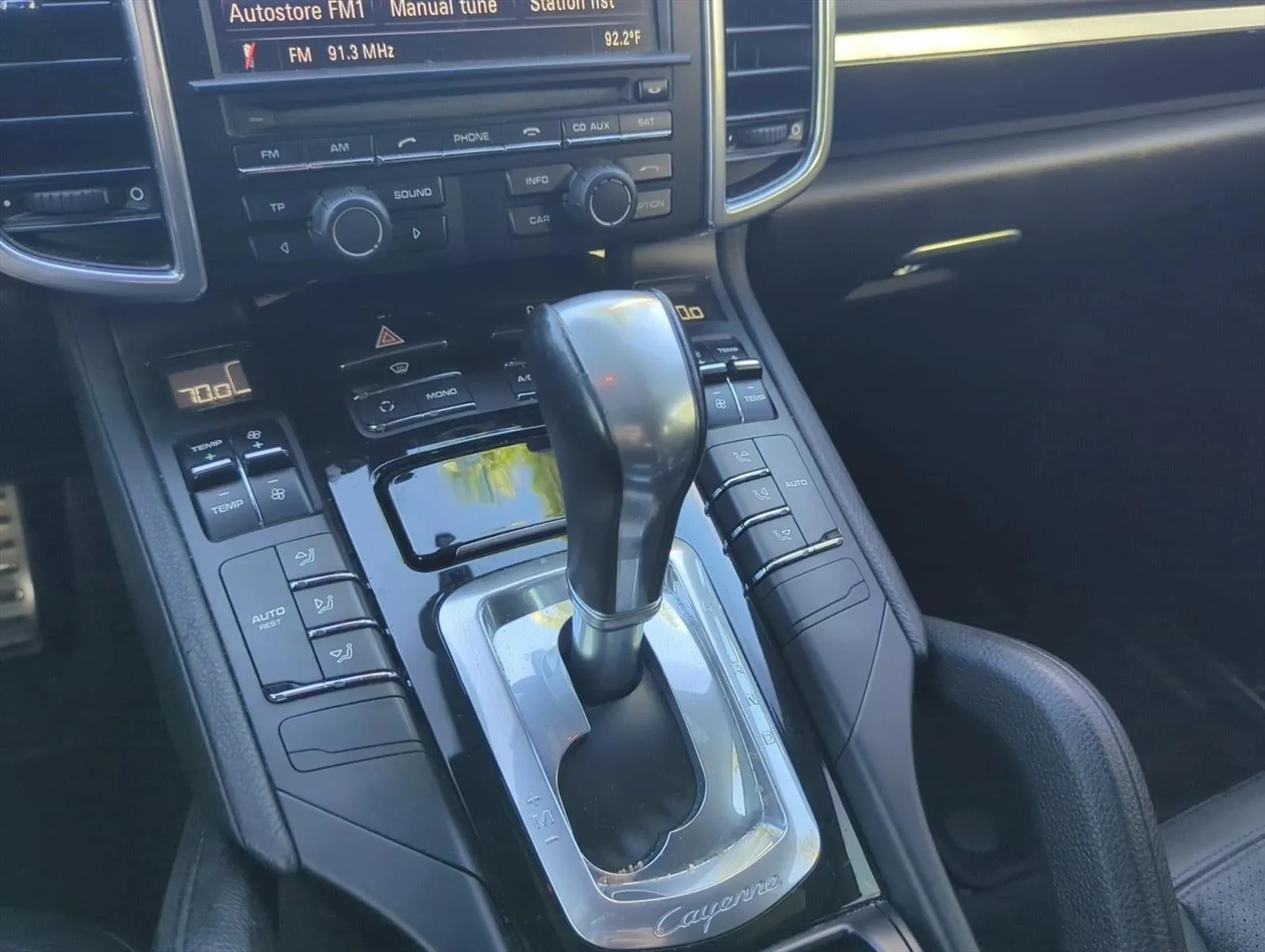 2012 Porsche Cayenne AWD 4dr S Hybrid photo 7