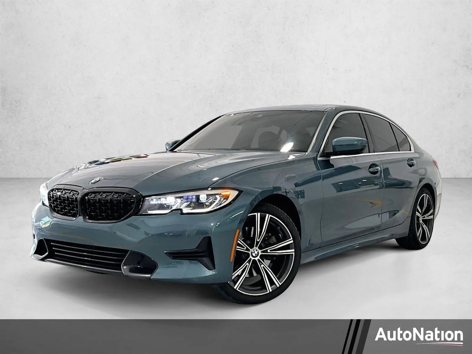 2021 BMW 330i