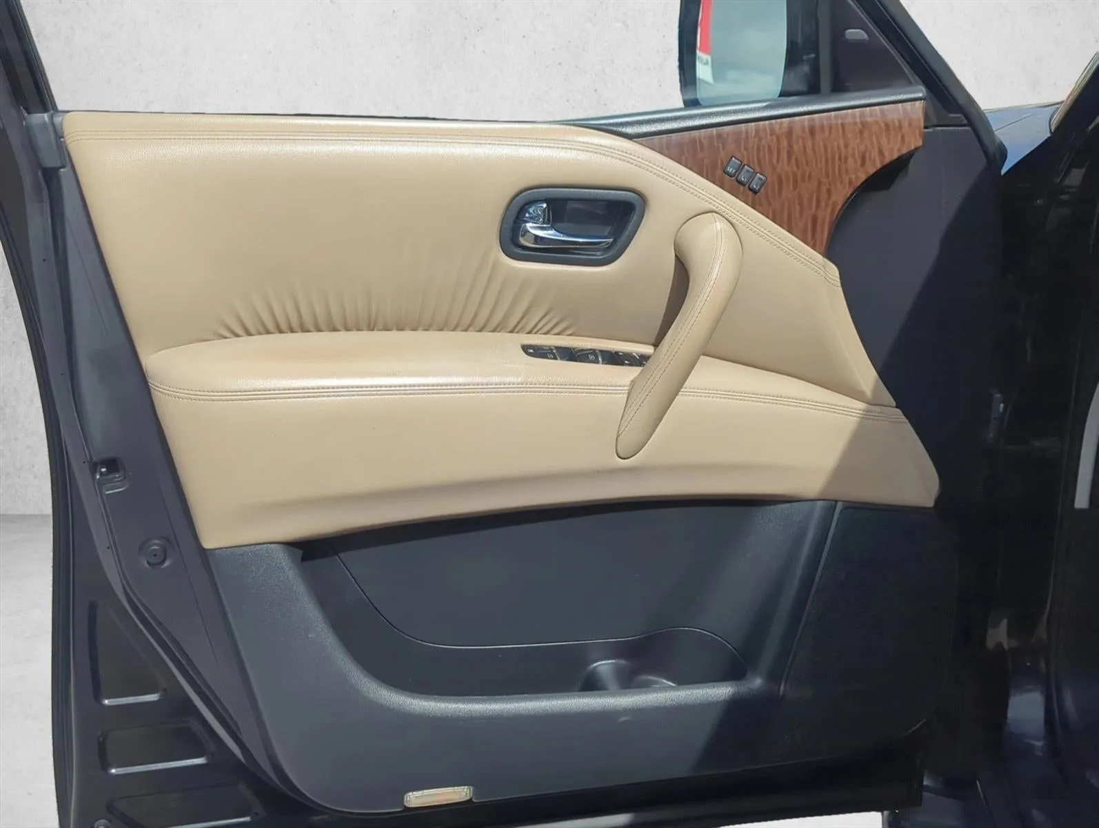 2020 Nissan Armada 4x2 SL photo 9