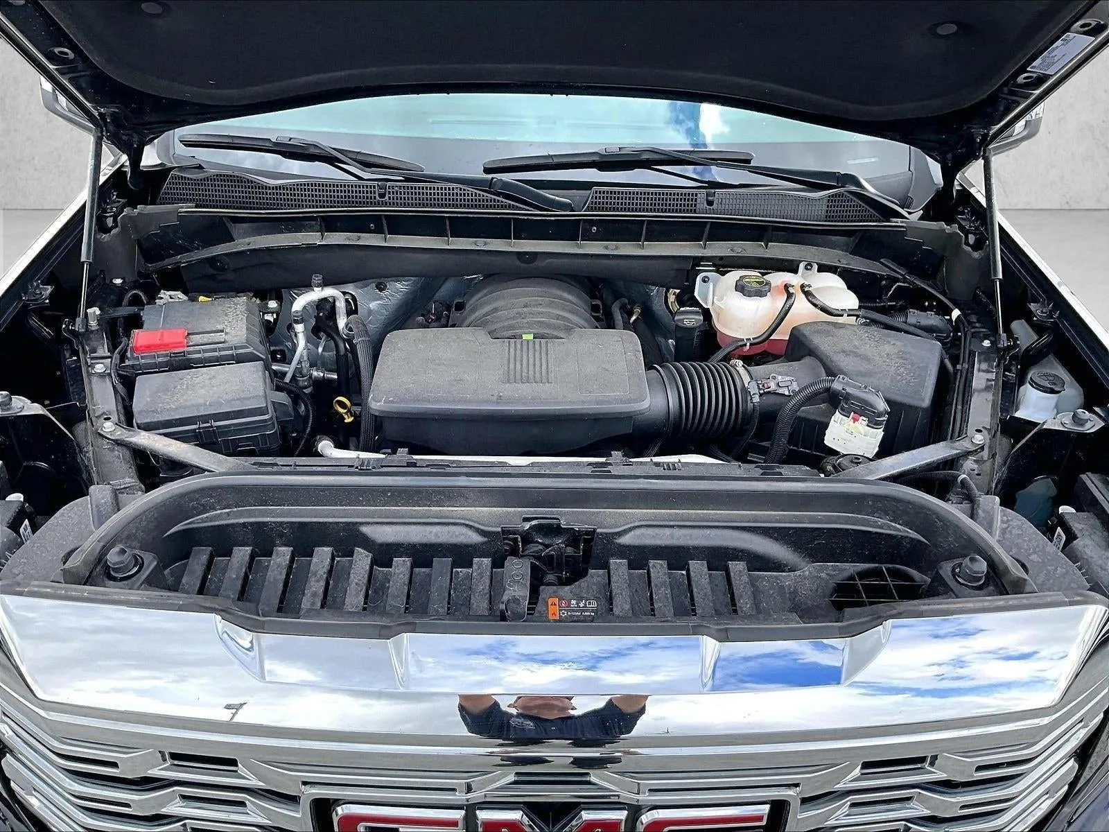 2024 GMC Sierra 1500 Denali photo 11