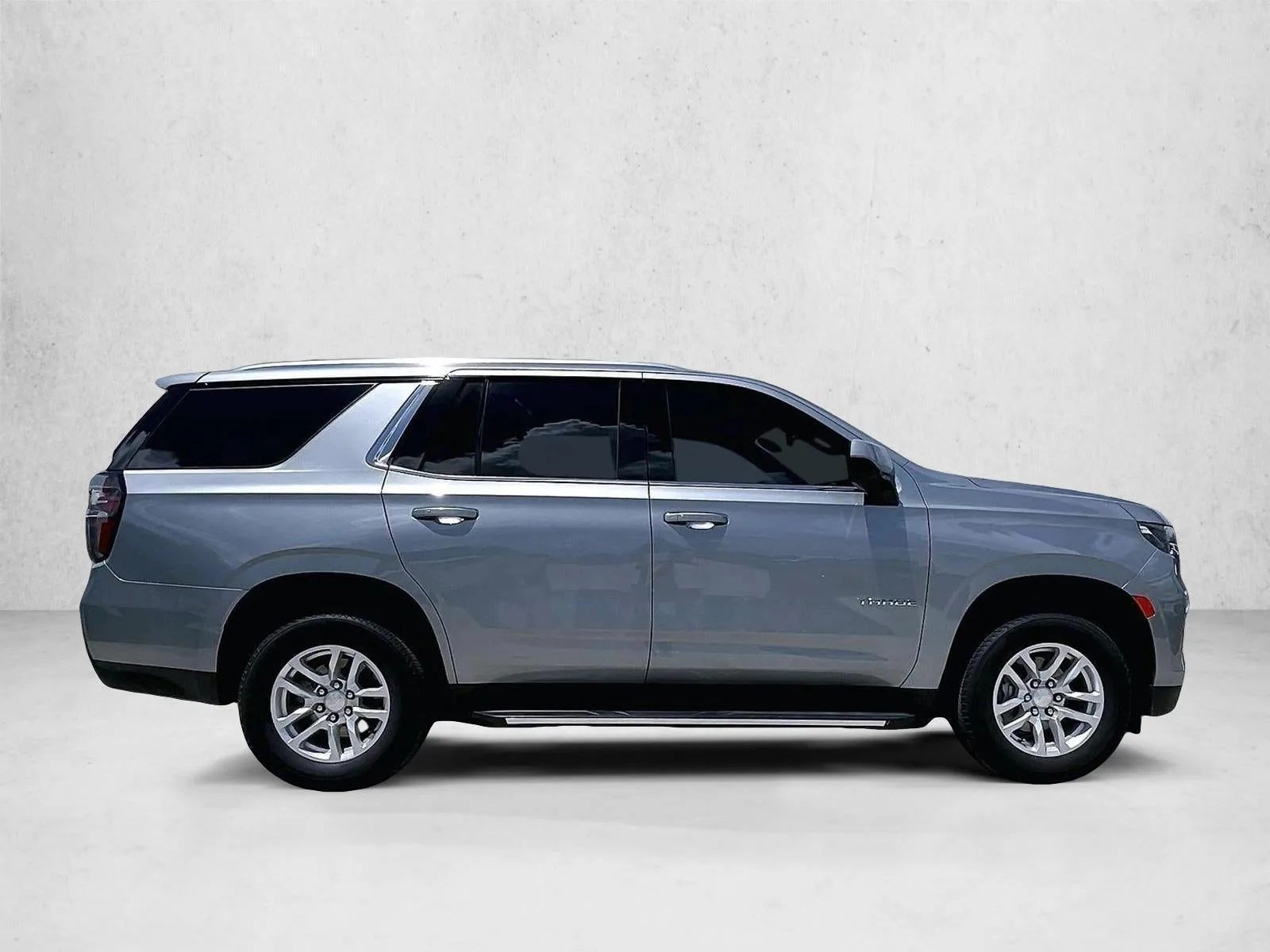 2023 Chevrolet Tahoe LT photo 5