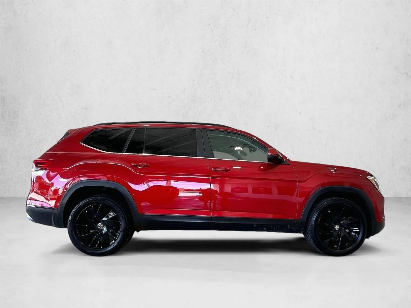 2024 Volkswagen Atlas 2.0T SE w/Technology photo 5