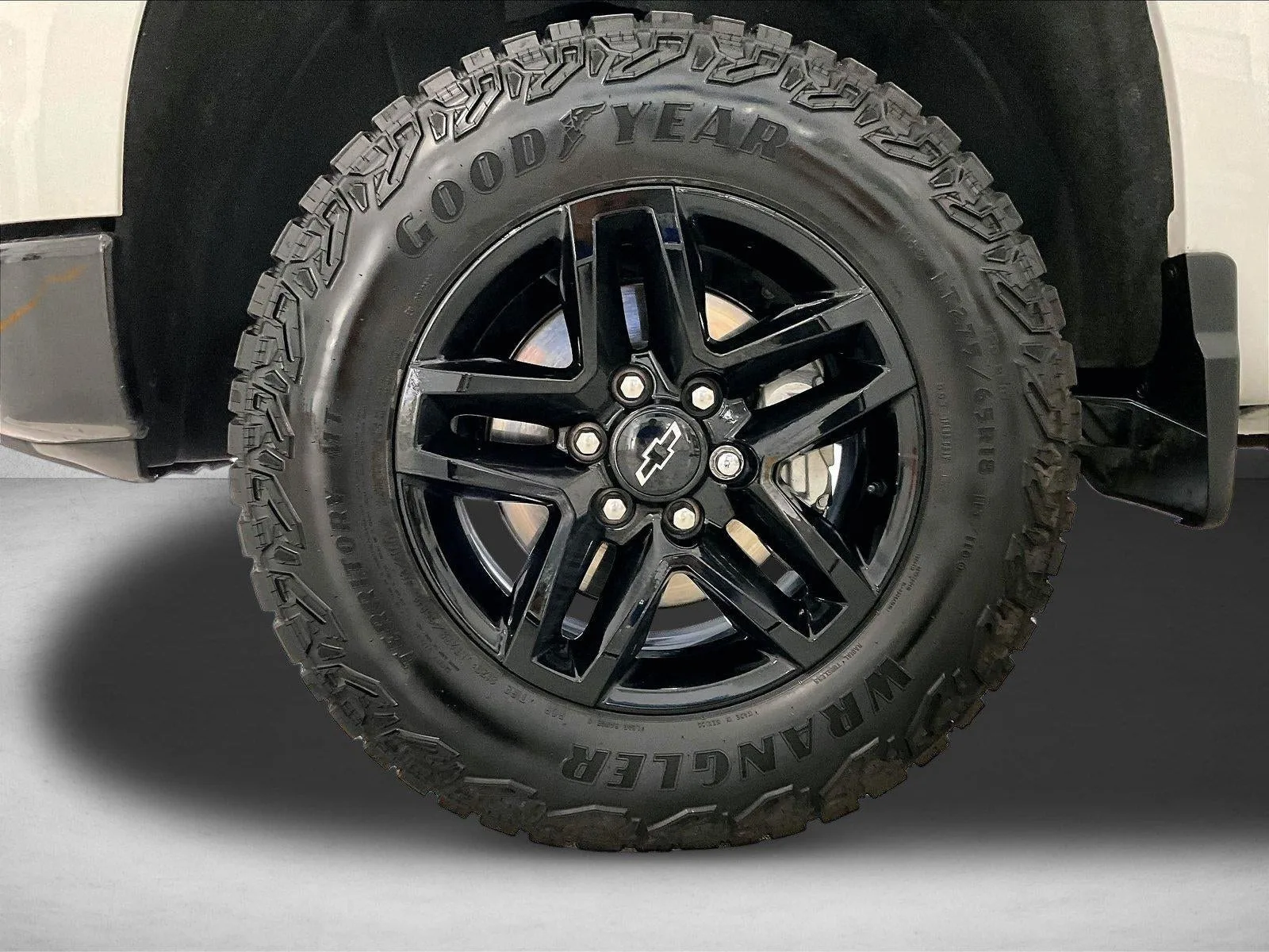 2024 Chevrolet Silverado 1500 Custom Trail Boss photo 10