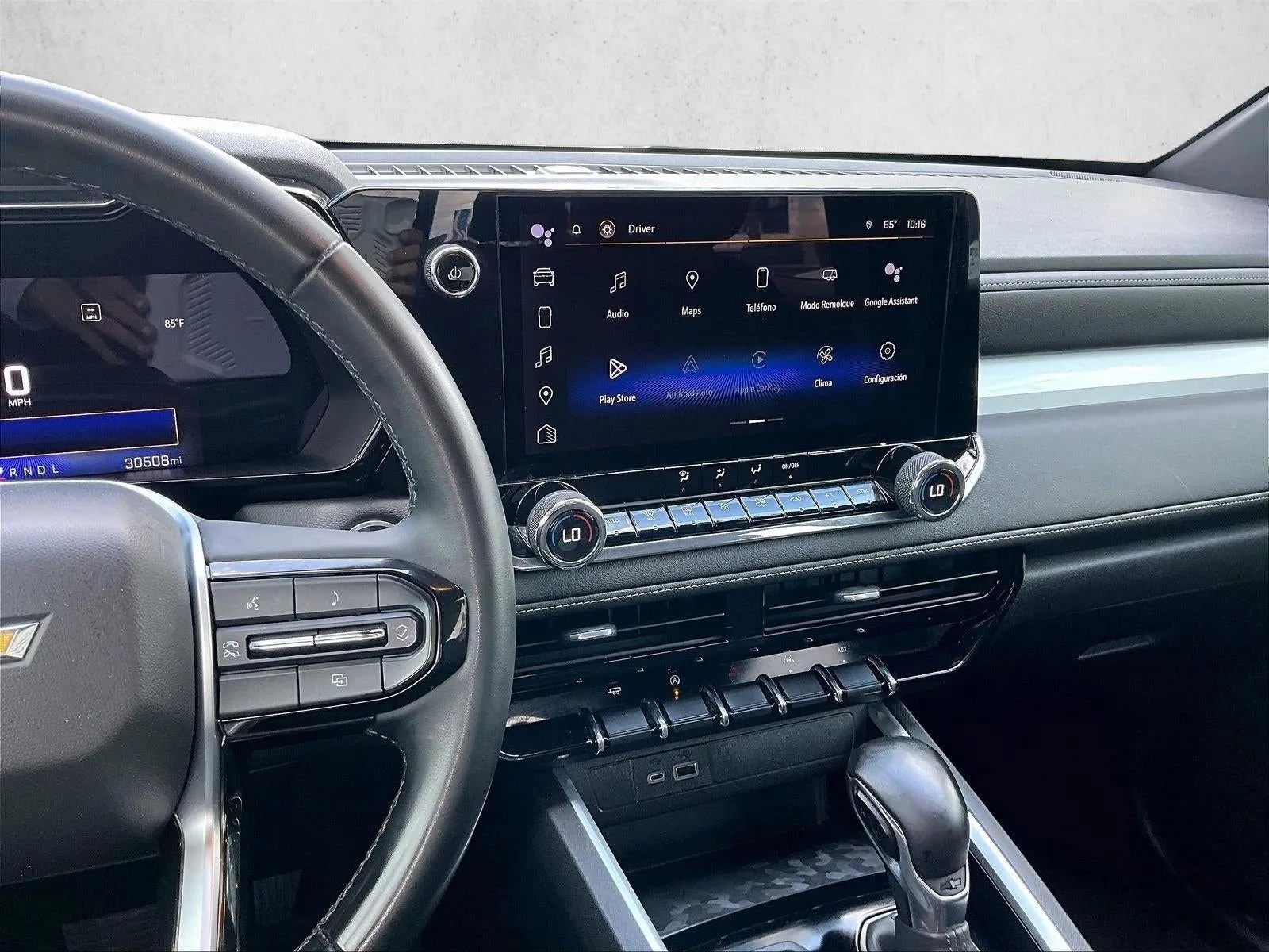 2023 Chevrolet Colorado 2WD LT photo 8