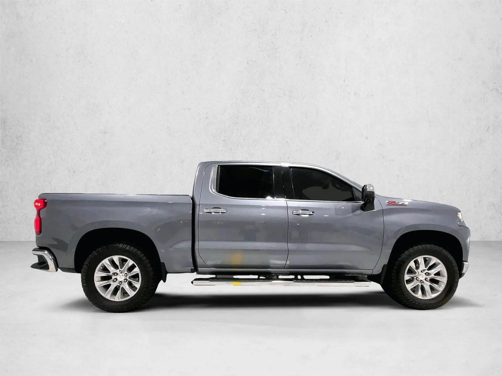 2022 Chevrolet Silverado 1500 LTD LTZ photo 5