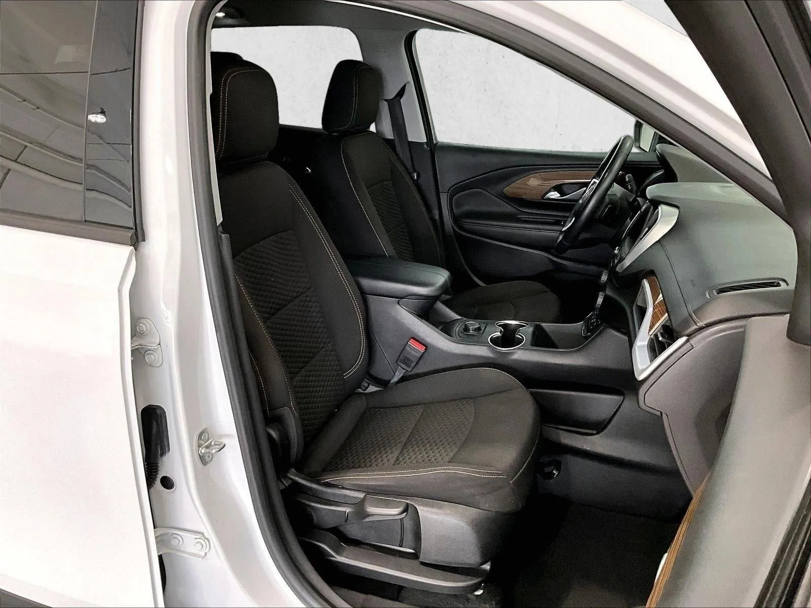 2019 GMC Terrain SLE photo 9