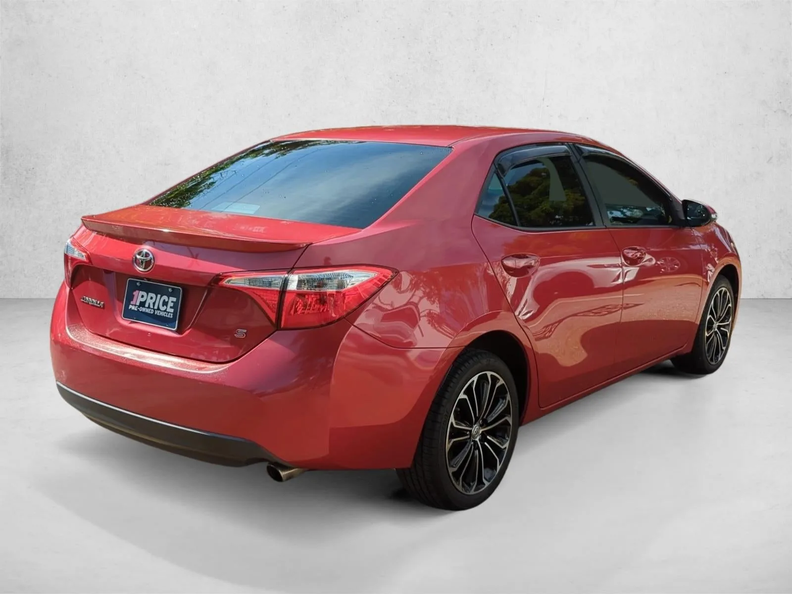 2016 Toyota Corolla 4dr Sdn CVT Auto S Plus (Natl) photo 5