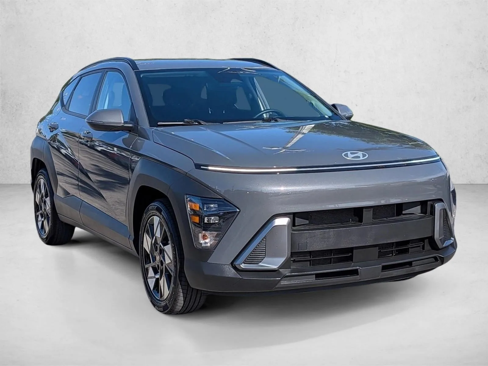 2025 Hyundai KONA SEL FWD photo 3