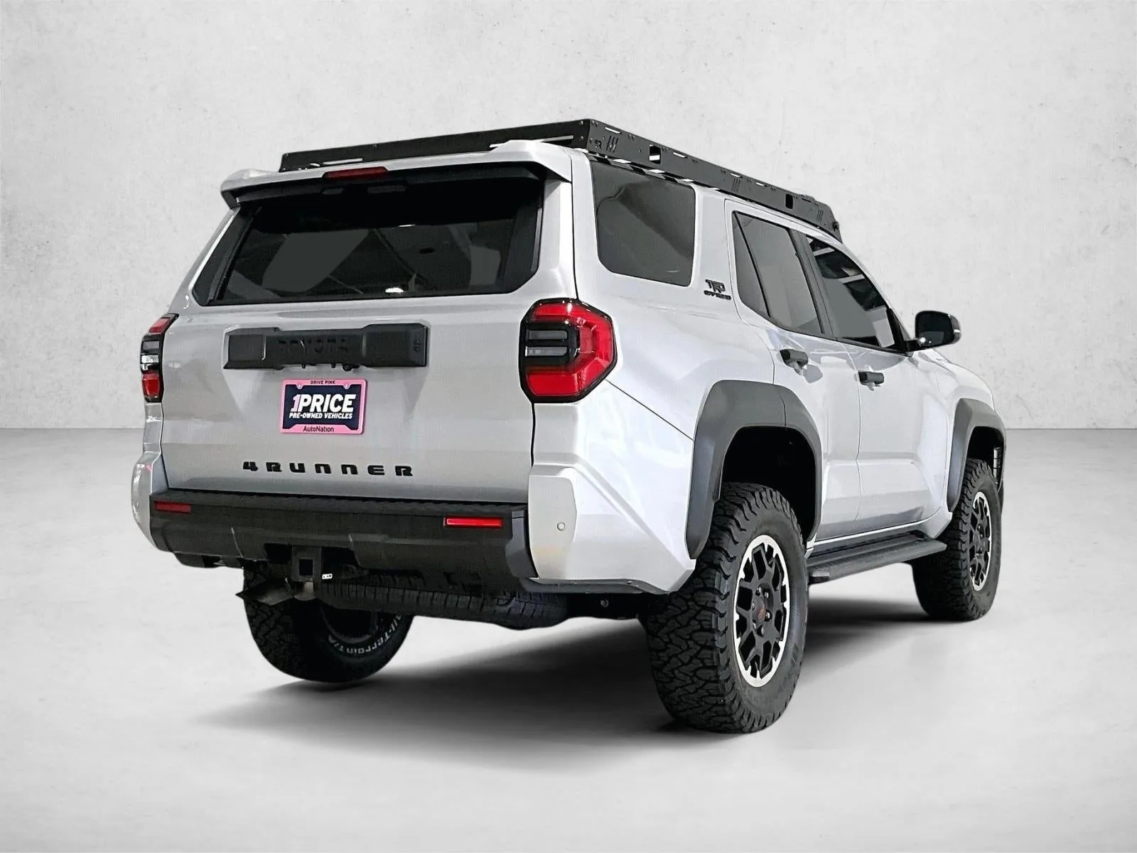 2025 Toyota 4Runner TRD Off Road photo 2