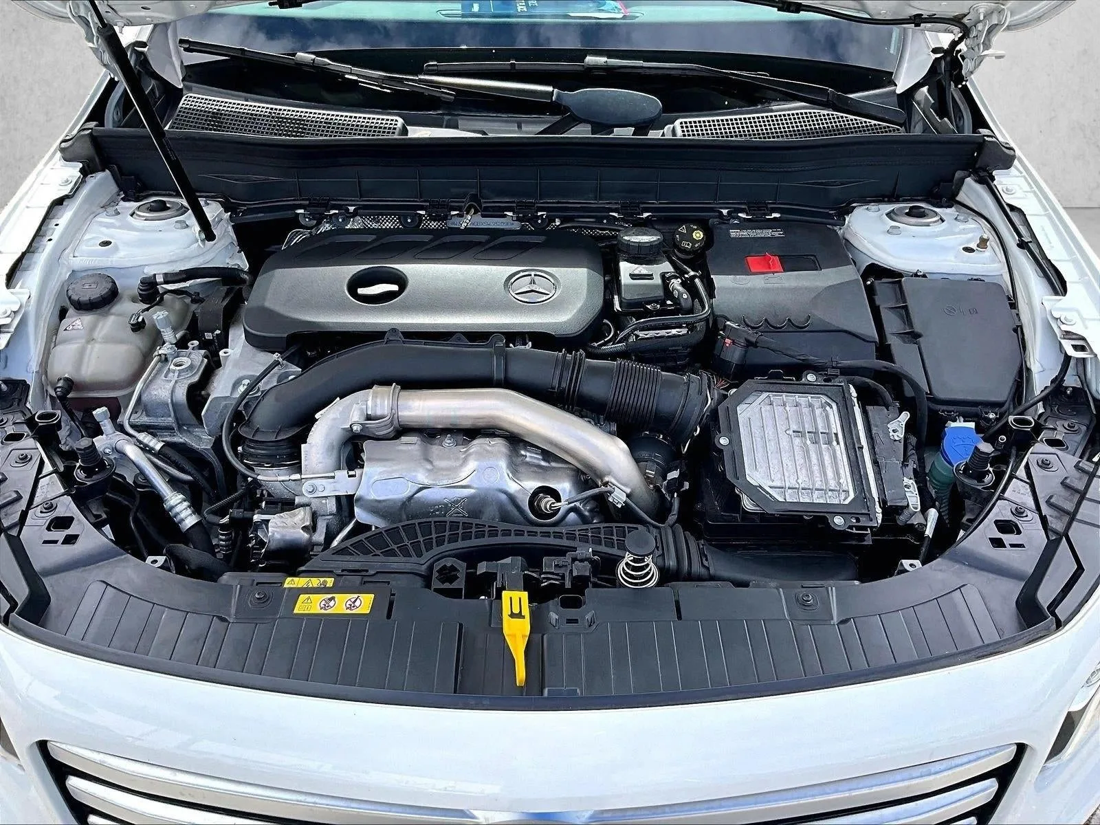 2025 Mercedes-Benz GLB 250 GLB 250 photo 11