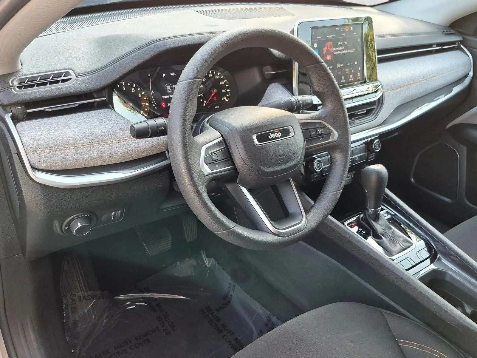 2022 Jeep Compass Sport FWD photo 10