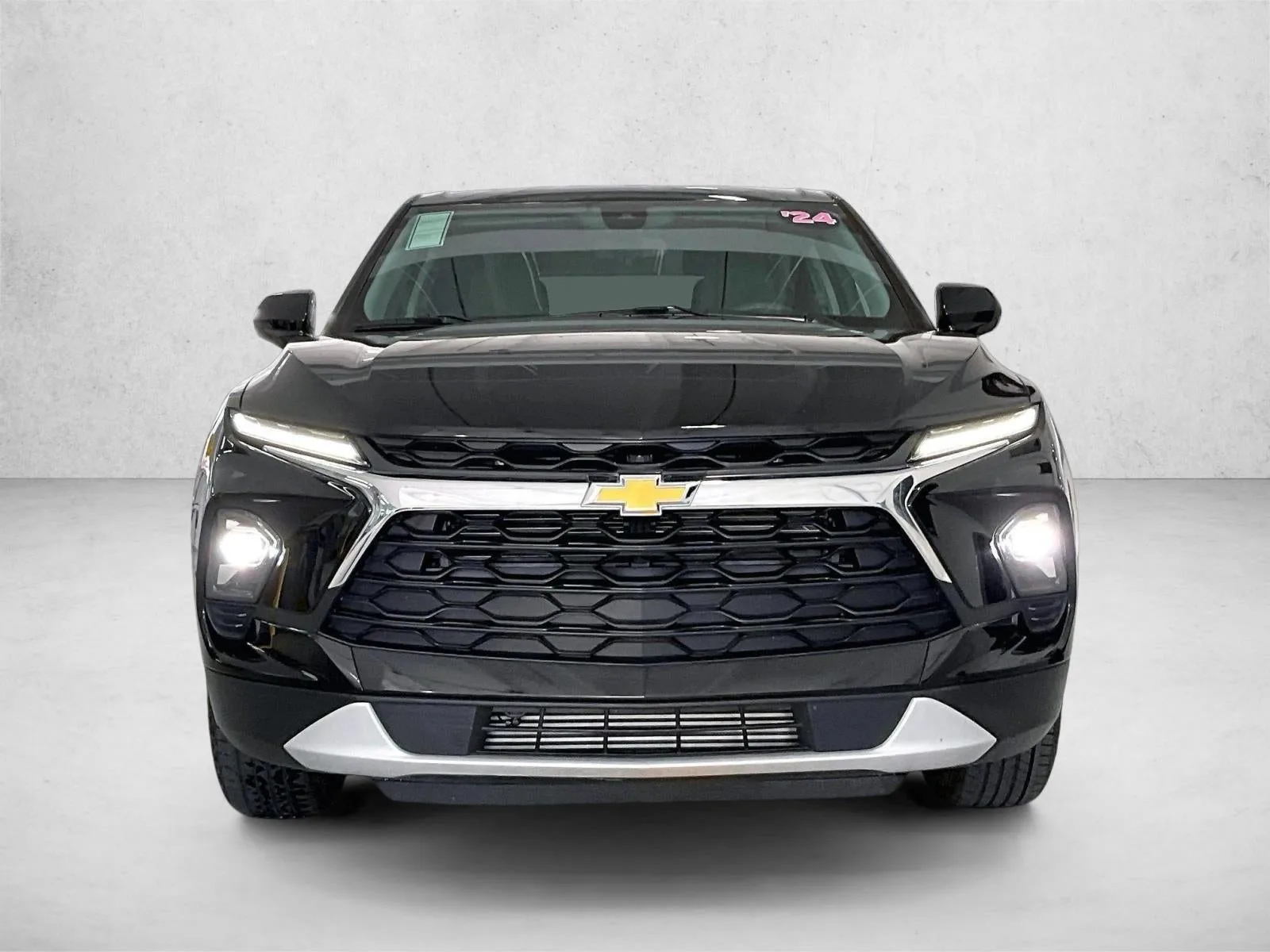2024 Chevrolet Blazer 2LT photo 3