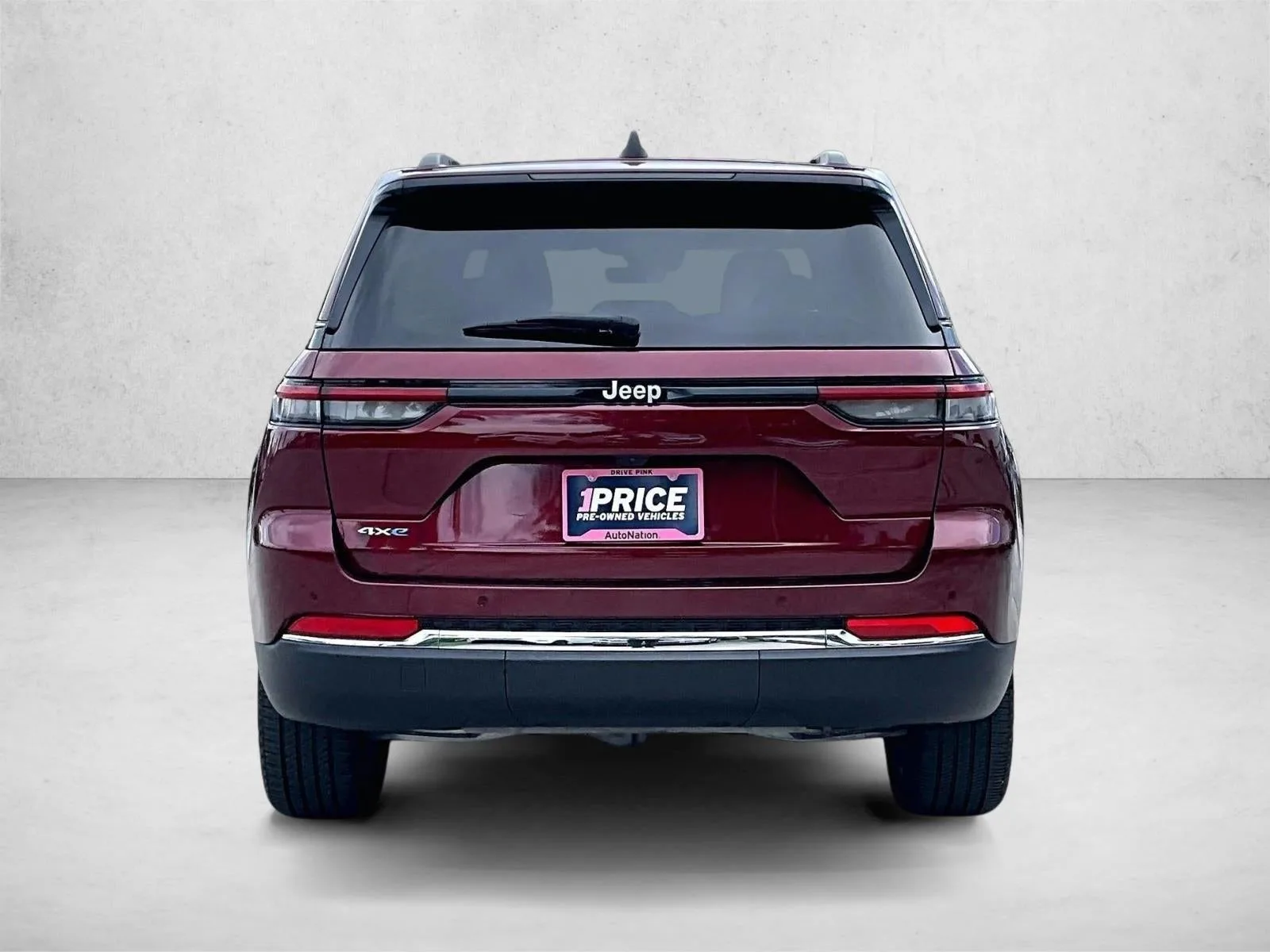 2025 Jeep Grand Cherokee 4xe LIMI photo 4
