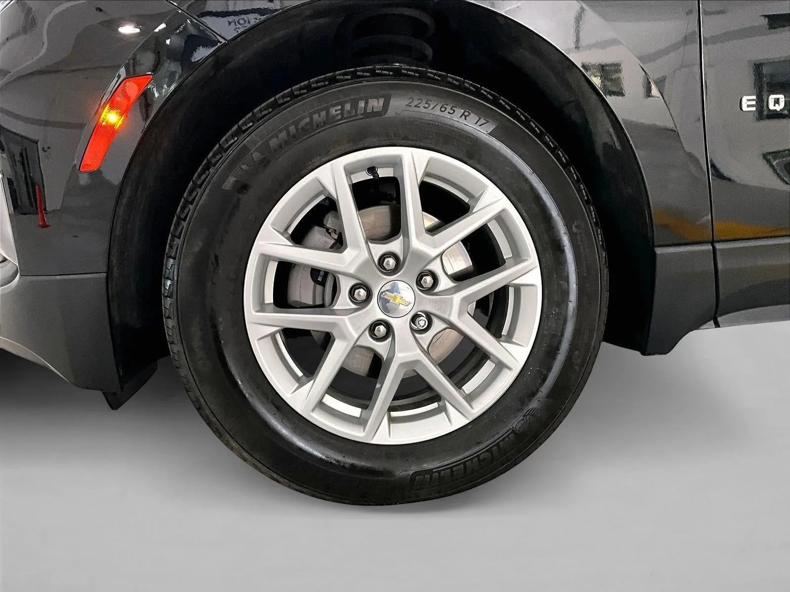 2024 Chevrolet Equinox LT photo 10