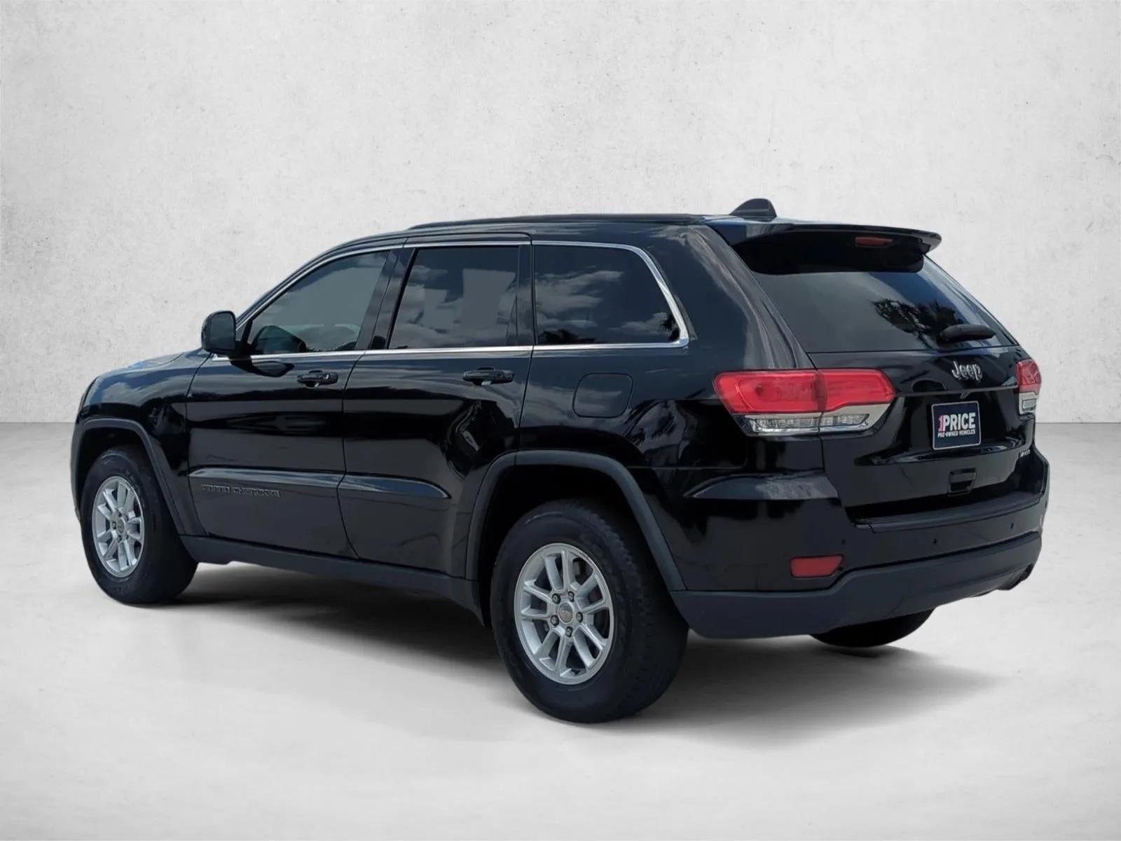 2019 Jeep Grand Cherokee Laredo 4x2 photo 8