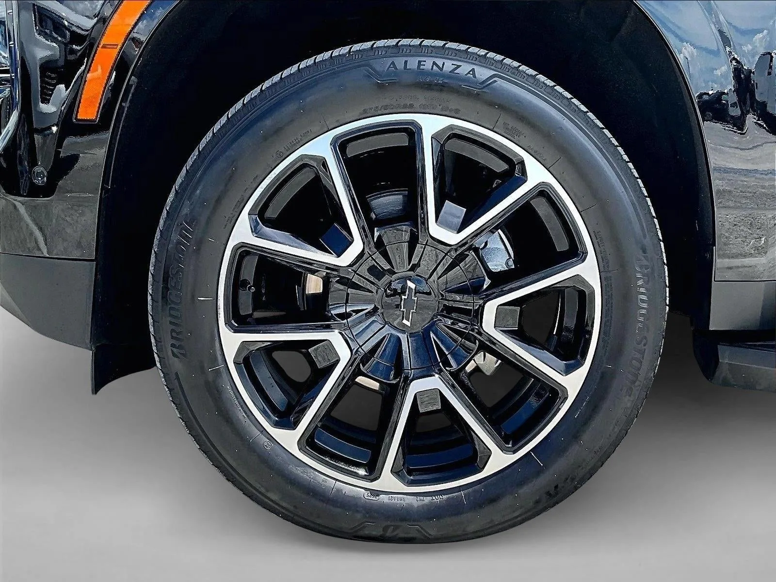 2025 Chevrolet Tahoe RST photo 10