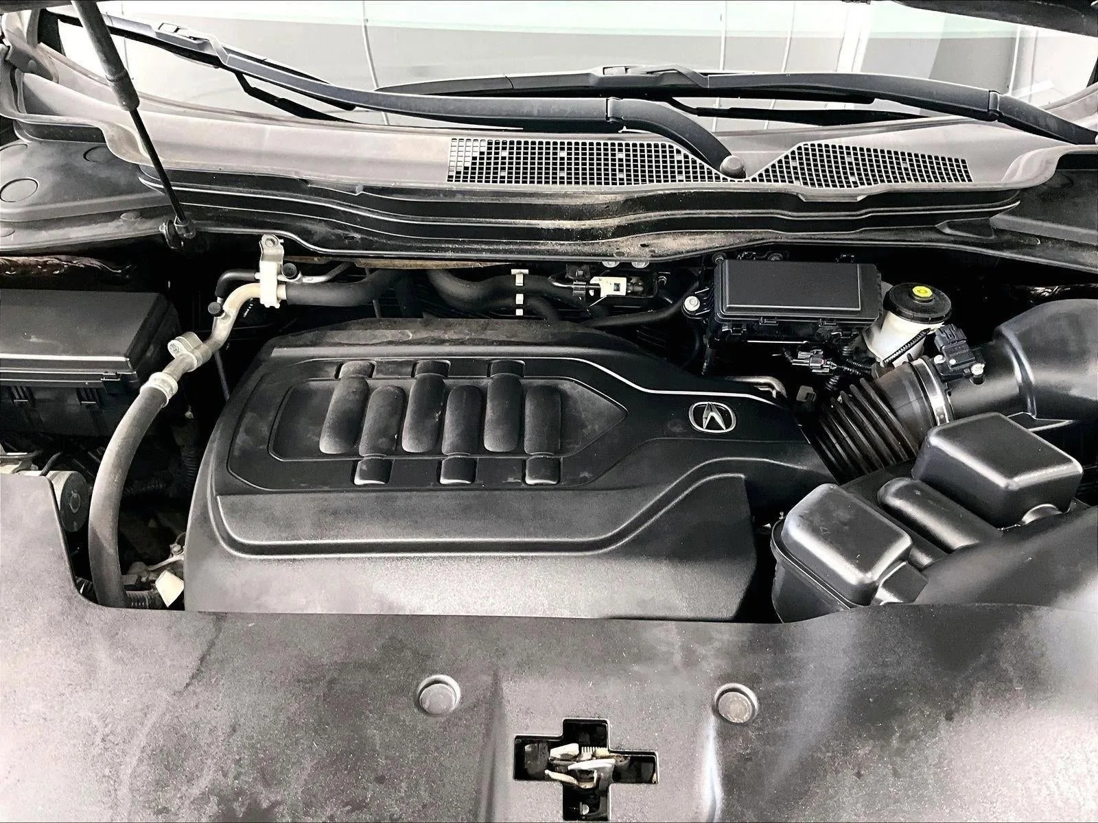 2018 Acura MDX w/Technology Package & AcuraWatch Plus Pkg photo 11
