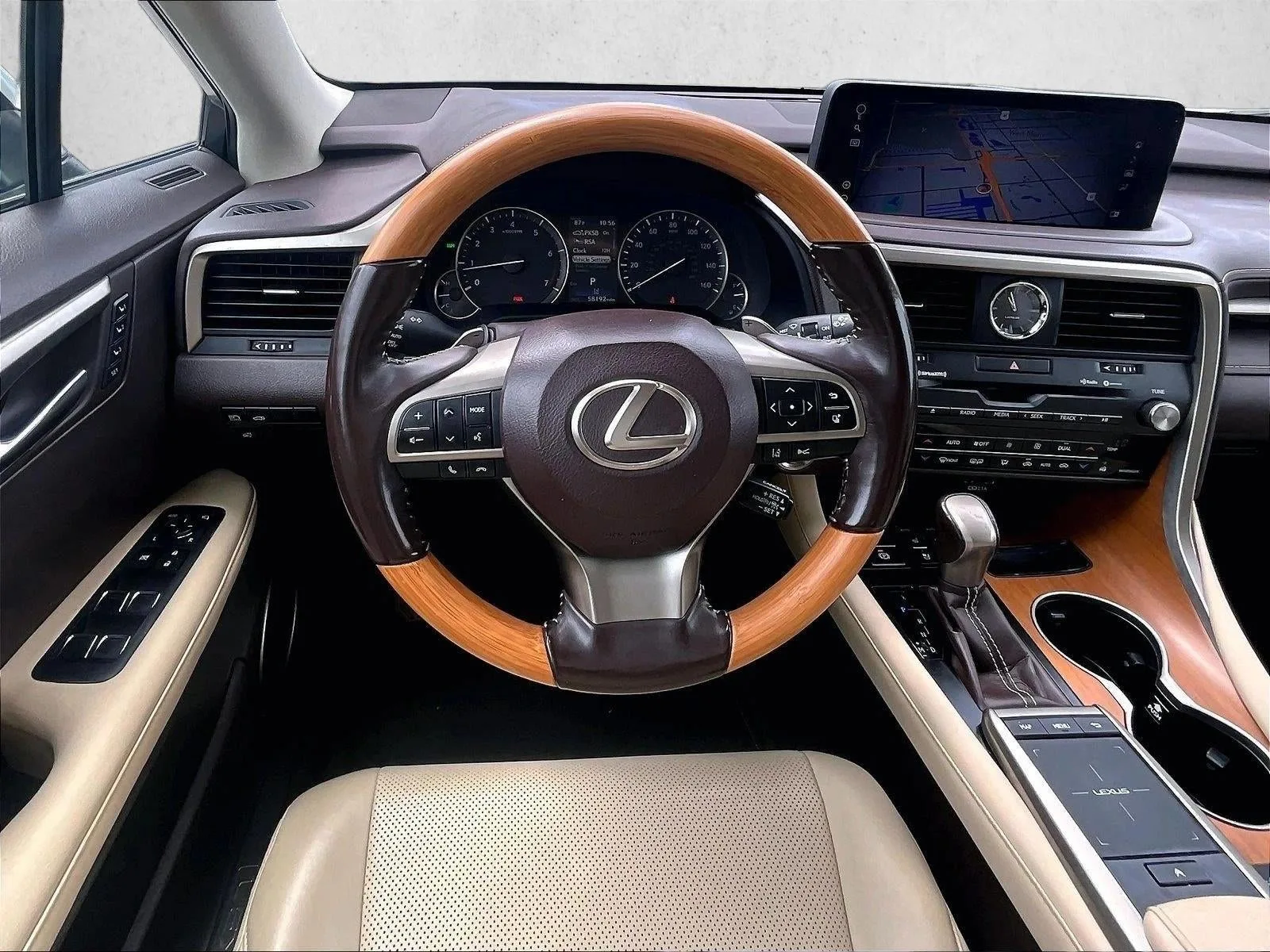 2020 Lexus RX photo 7