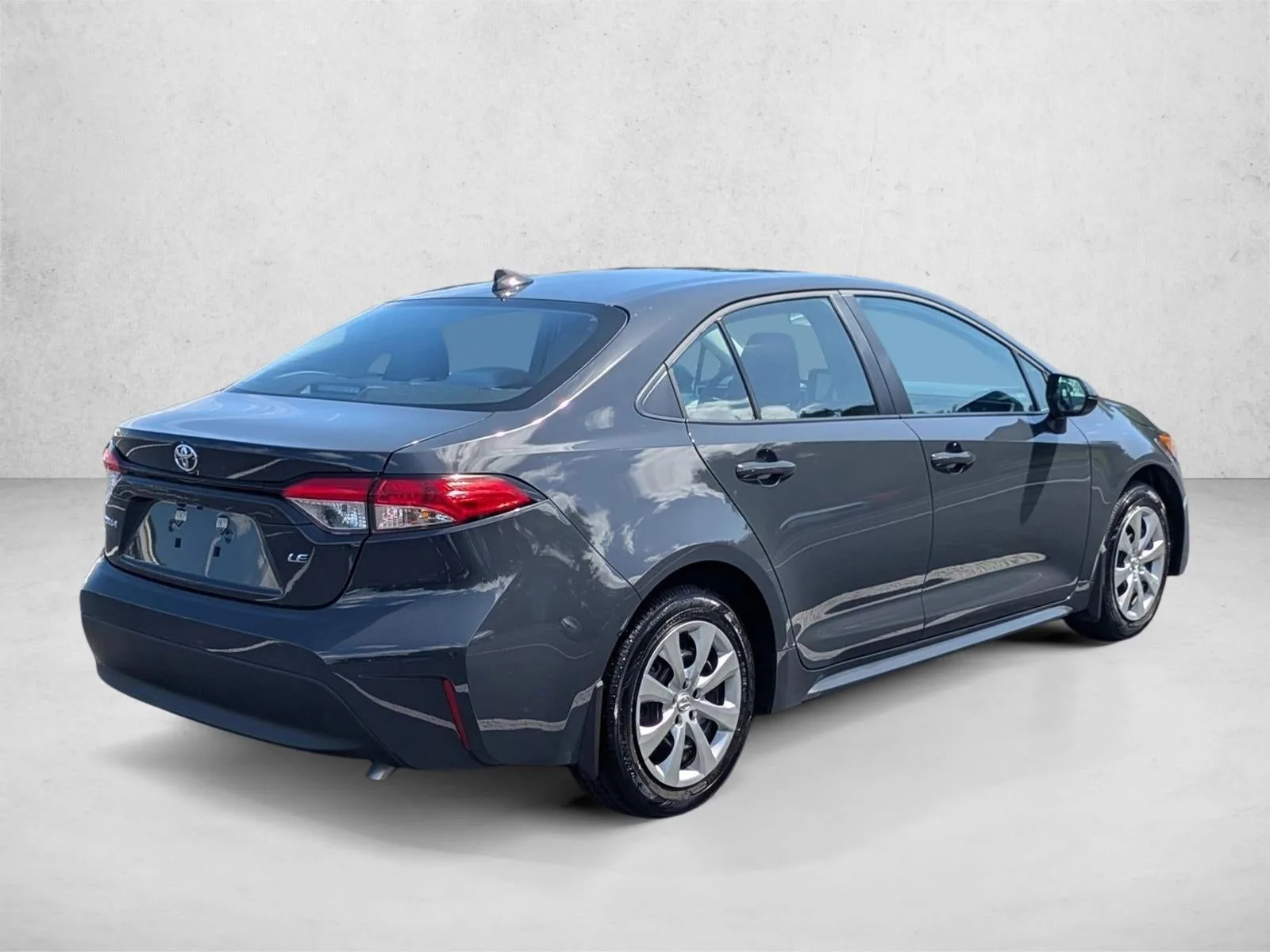 2026 Toyota Corolla LE CVT (Natl) photo 5