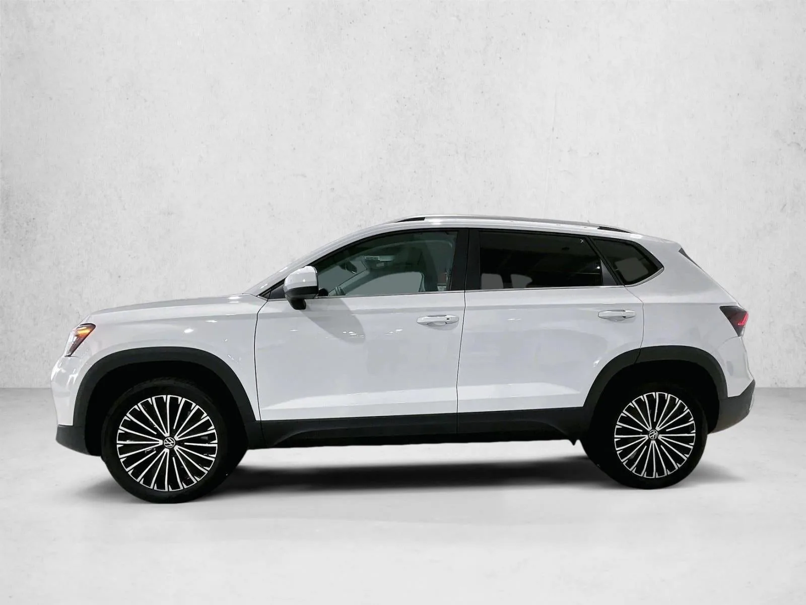 2025 Volkswagen Taos 1.5T SE photo 6