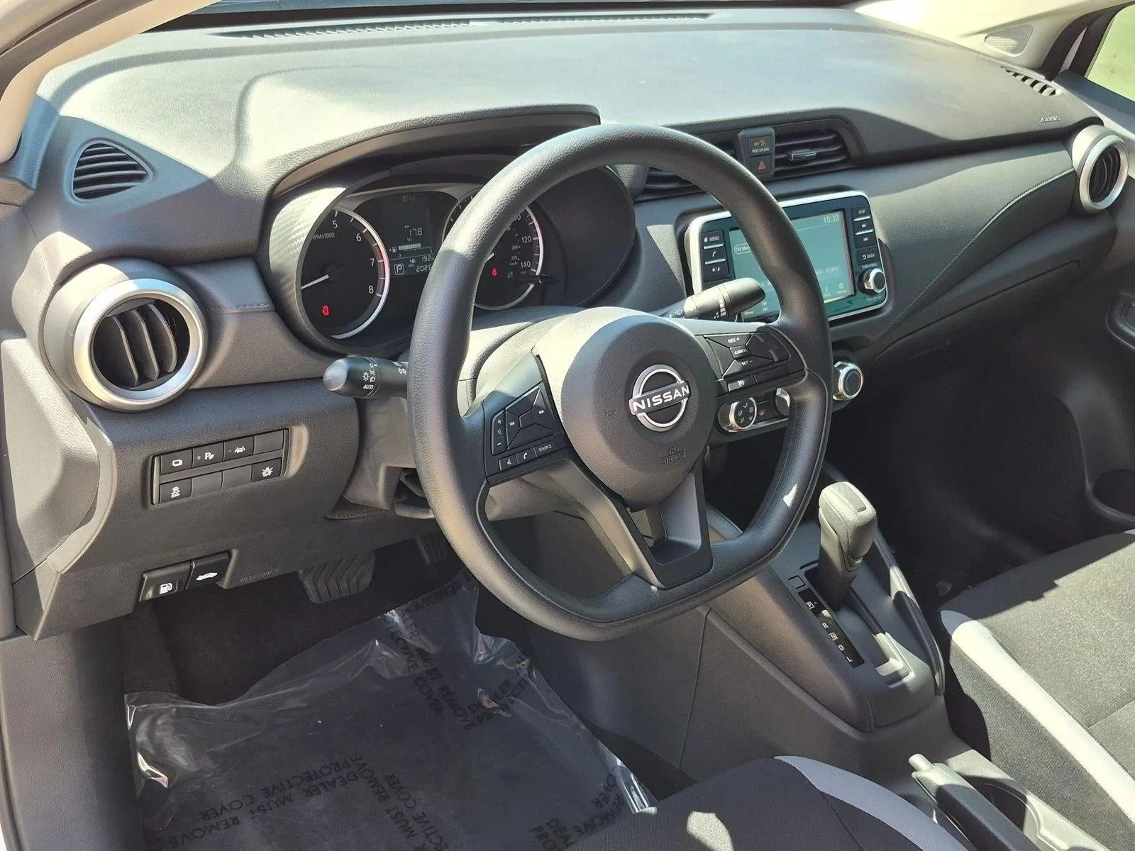 2025 Nissan Versa S CVT photo 10