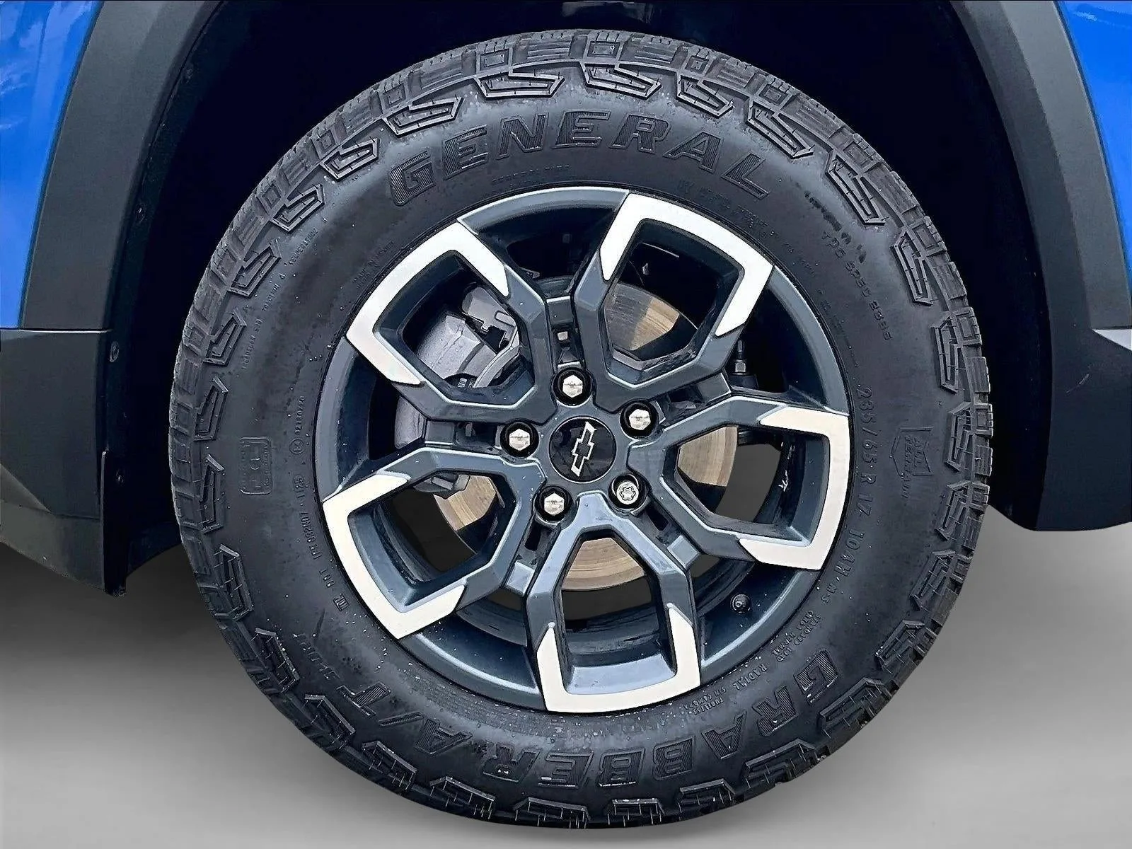 2026 Chevrolet Equinox ACTIV photo 10