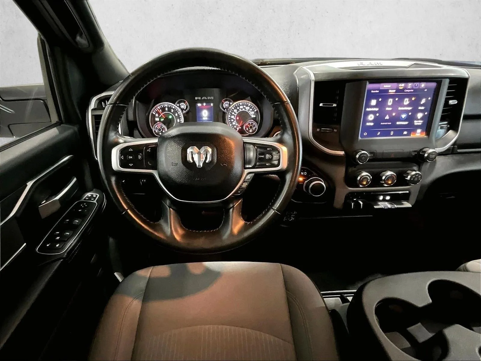 2024 RAM 2500 Big Horn photo 7