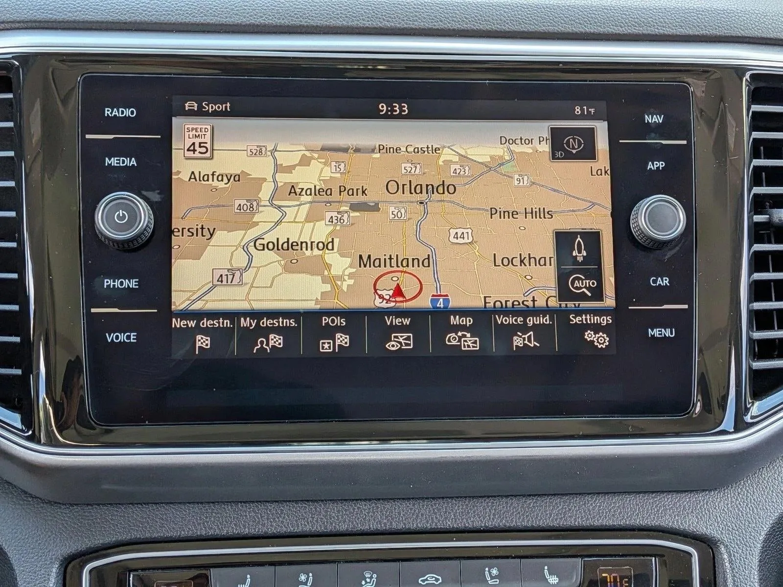 2019 Volkswagen Atlas 3.6L V6 SEL Premium 4MOTION photo 11