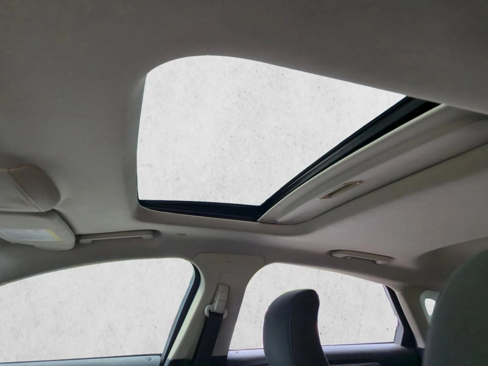 2019 Ford Fusion Hybrid SE FWD photo 9