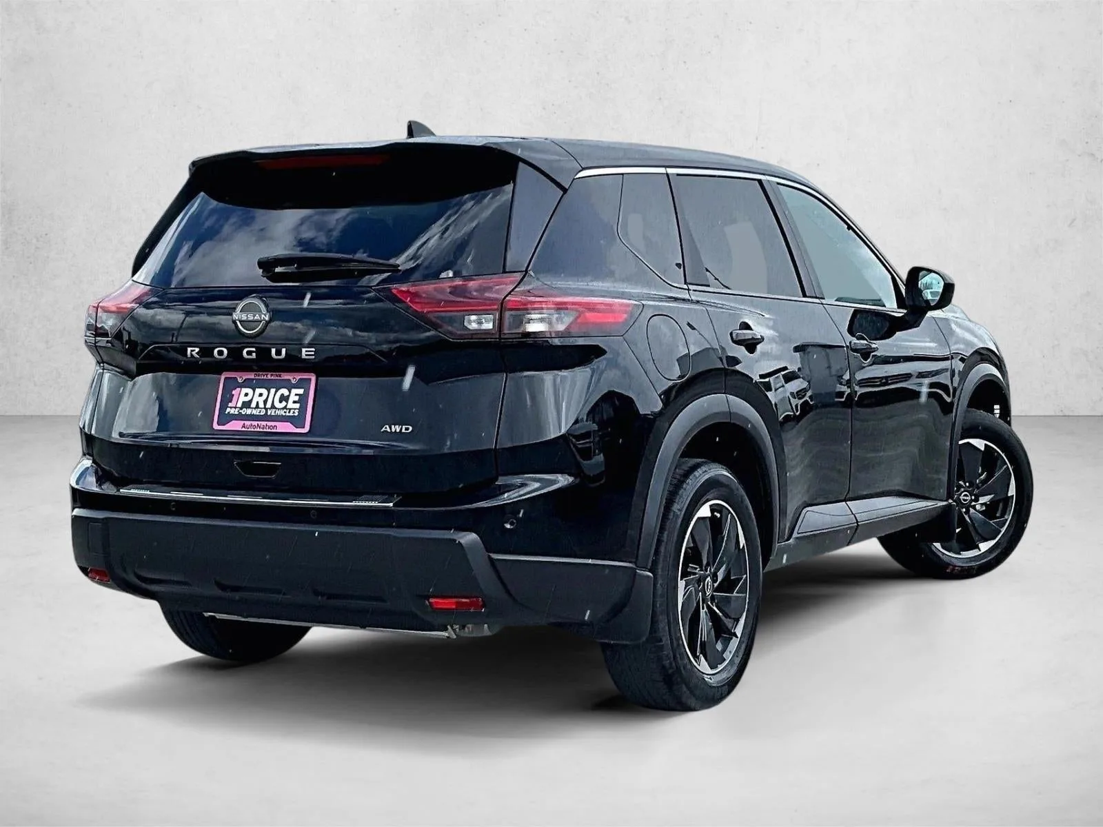 2025 Nissan Rogue SV Intelligent AWD photo 2