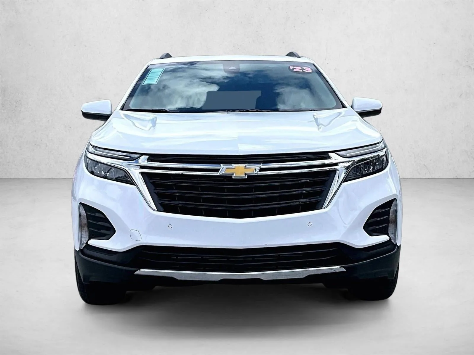 2023 Chevrolet Equinox LT photo 3
