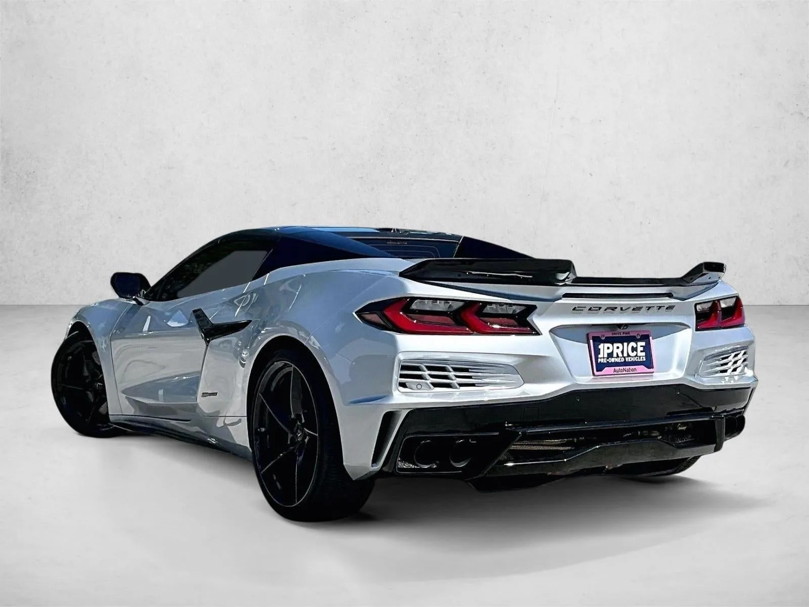 2026 Chevrolet Corvette E-Ray 1LZ photo 12