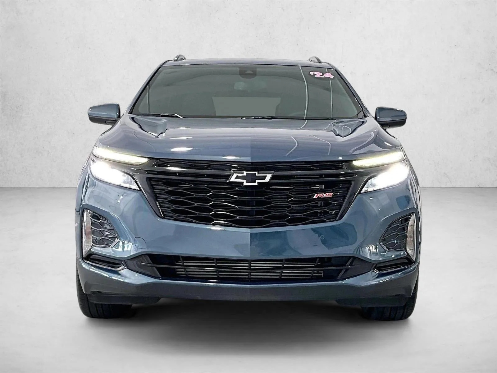 2024 Chevrolet Equinox RS photo 3